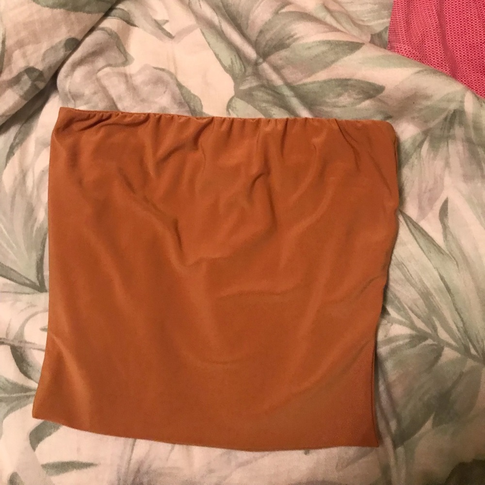 Leslie tube top